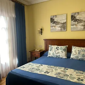 3* Hotel Casona De La Reyna